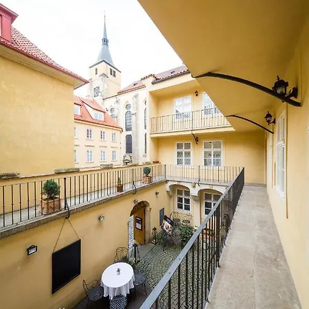 Boheme Old Town Square Apartment Prague